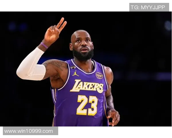 詹姆斯领衔湖人四连胜,独得30分力压太阳队