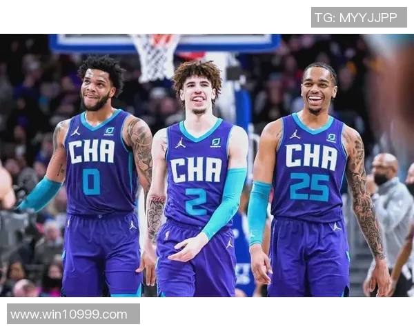 黄蜂队领队赞扬球员团结合作精神,力争冲击季后赛